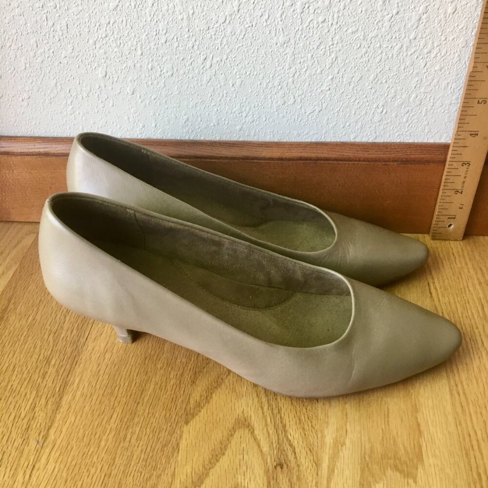 AEROSOLES Taupe Pointed-Toe Pumps - Picture 5 of 5